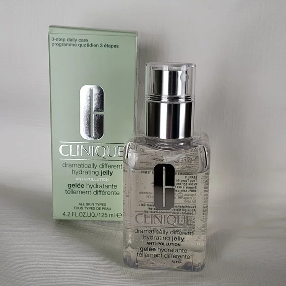 Clinique Dramatically Different Hydrating Jelly 4.2 Ounces - Picture 2 of 3